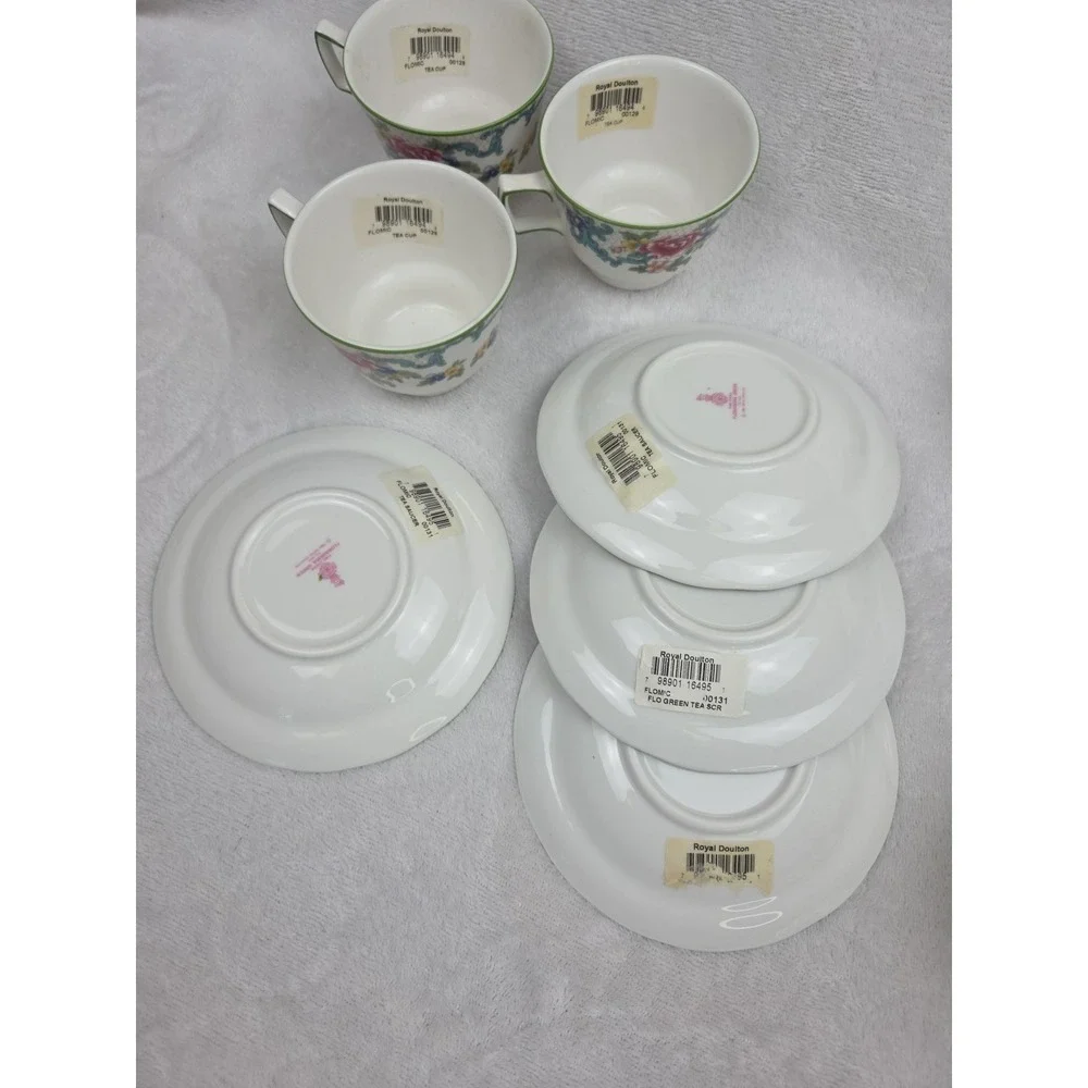 2 Royal‎ Doulton Floradora Green Flat Cup & Saucer Sets Floral Scalloped England